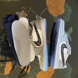 Air Jordan Dior 1 Low Size 11 (Verified/Authentic)